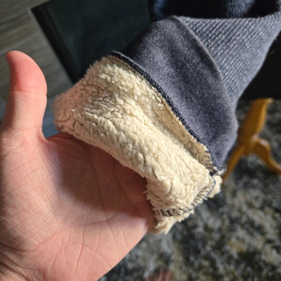 Men's XL Lined Sweater - Picture 2 of 4